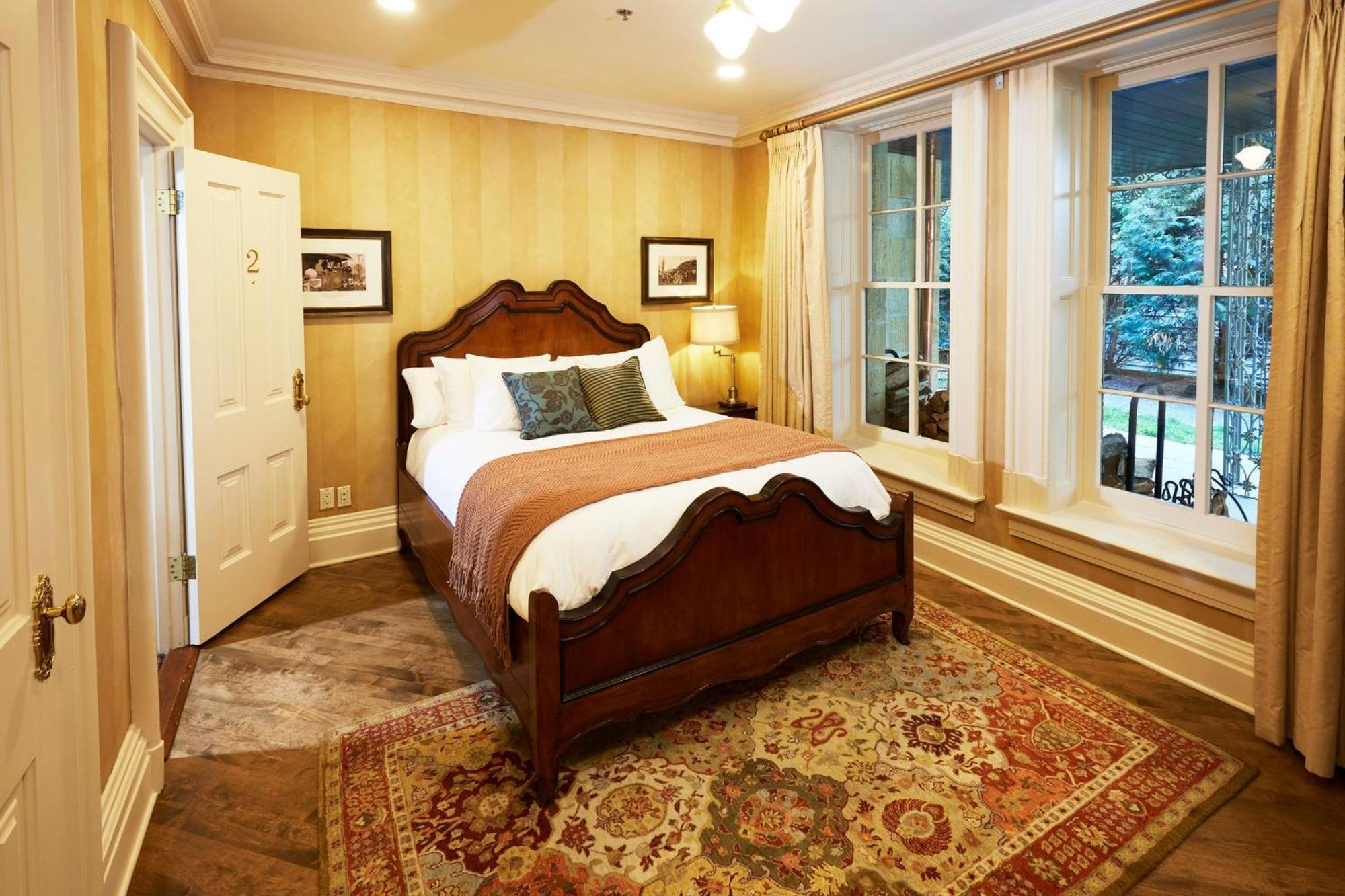 Mansion Hill Inn Мадисон Экстерьер фото